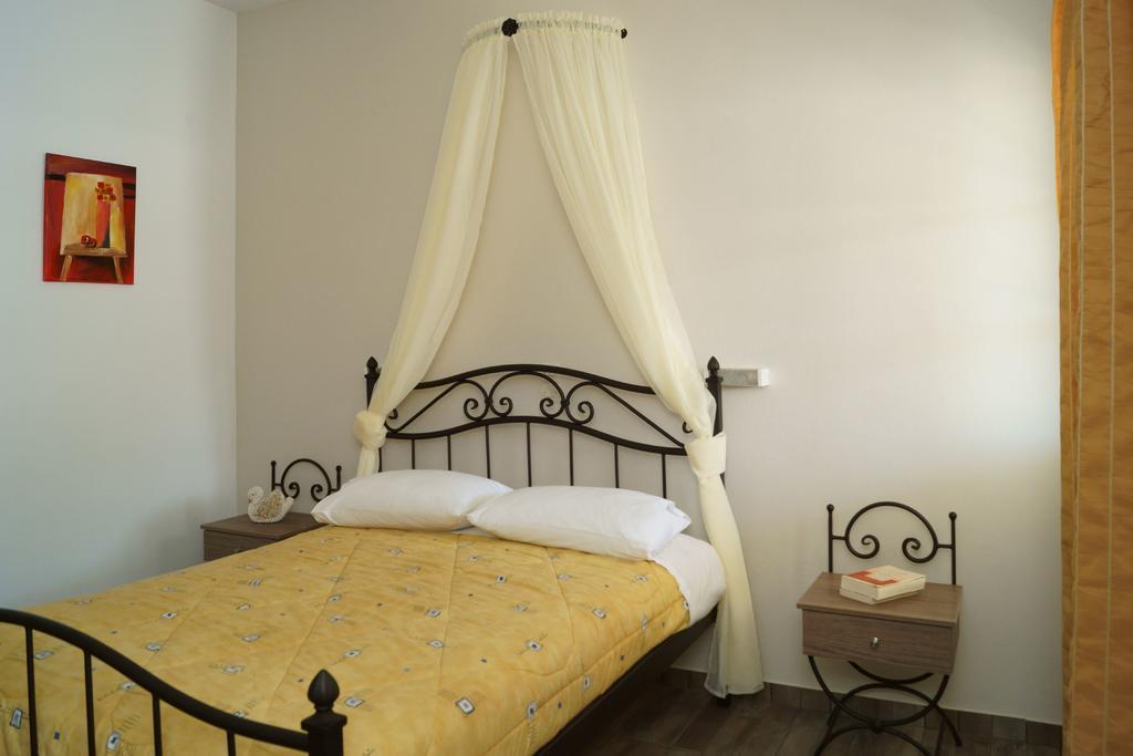 Margarita Karidi Hotel Apollonia  Exterior photo